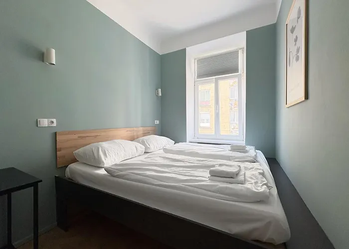 Apartment 1120 - I Long Term